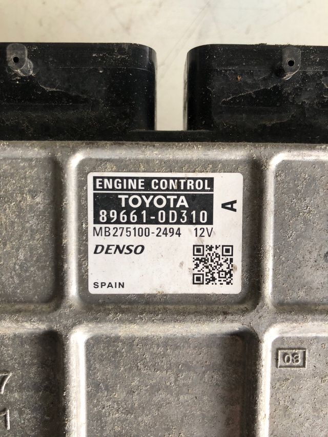 Kit de arranque toyota yaris P9 1.3 VVTI gasolina 2005-2012 ECU Denso Referencia : 896610D310