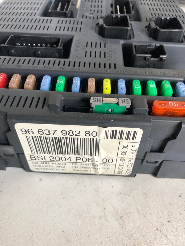 Kit de arranque Peugeot 206 1.4 Hdi ECU Bosch Referencia : 0281012529 ECU Referencia original 9663475880 BSI Referencia original : 9663798280