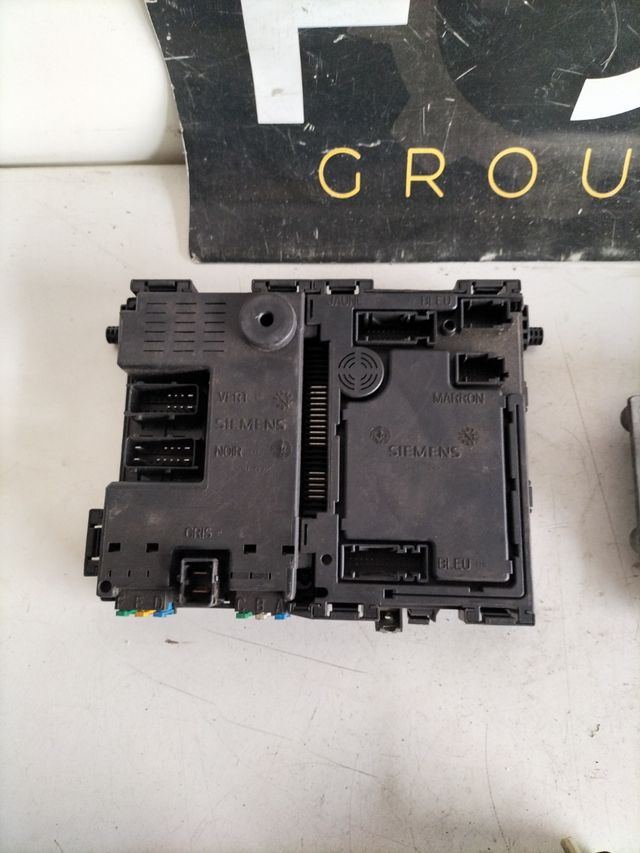 kit de arranque Peugeot 206 gasolina ECU BOSCH Referencia : 02261206216 / ECU Referencia original : 9632693980  / BSI RÉF : 9626460880 - S105872300
