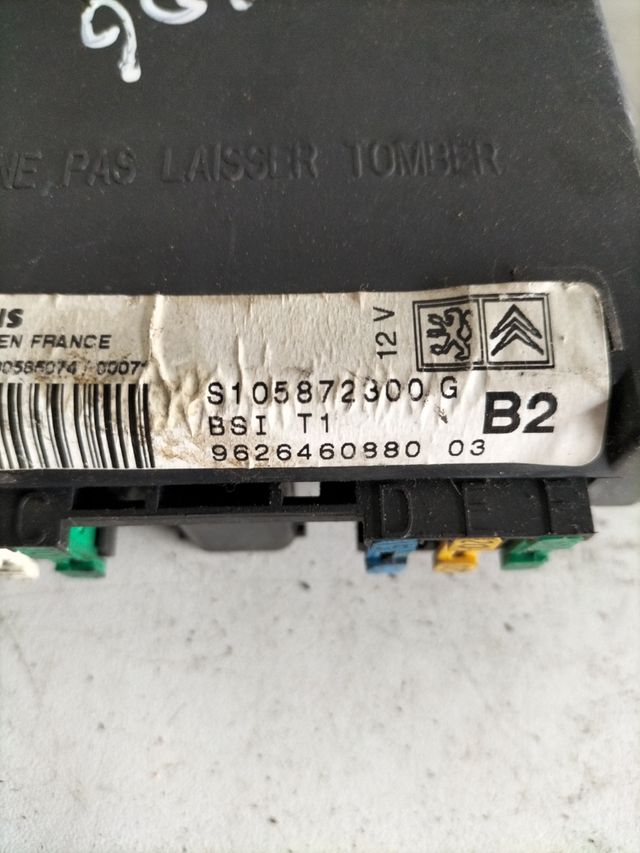 kit de arranque Peugeot 206 gasolina ECU BOSCH Referencia : 02261206216 / ECU Referencia original : 9632693980  / BSI RÉF : 9626460880 - S105872300