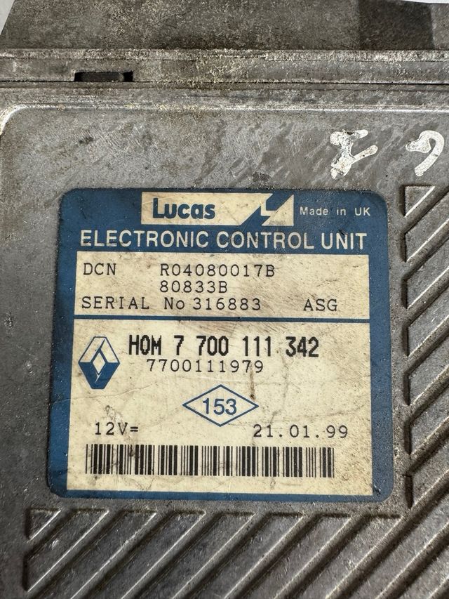 Centralita Motor Renault 1.9 DTI lucas Electronic control unit DCN Referencia original : 7700111342 - 7700111979