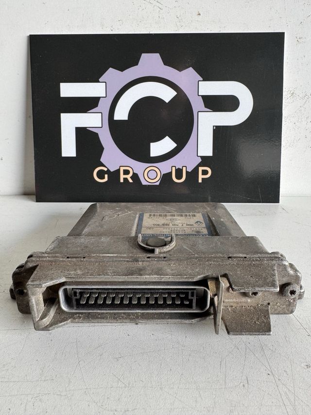 Centralita motor Renault 1.9D lucas electronic control unit Referencia original : 7700868300 - 7700107773
