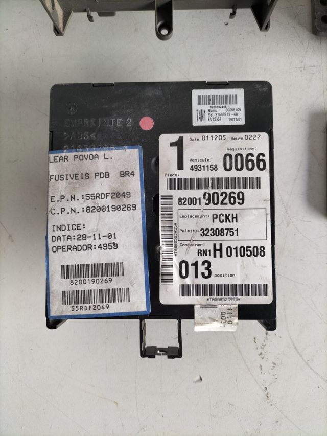 kit de arranque Renault Laguna 2 2.0 IDE gasolina ECU Referencia  Renault : 8200200577 -8 200086810 Referencia  Siemens : S110919502