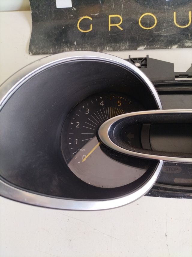 Cuadro de intrumentos Renault Clio IV / Referencia original : 248108440R