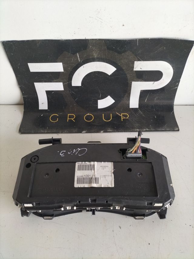 Cuadro de intrumentos Renault Clio 3 1.5 dci con 65900 km / Referencia original : 8200821001