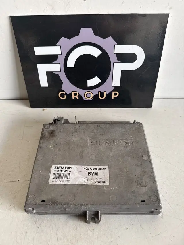 Centralita Motor Renault Referencia original : 7700863472 - 7700300496 Referencia Siemens : S101713105