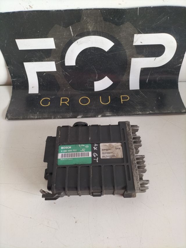 Centralita motor Citroën AX / Peugeot 205 1.4 gasolina Referencia Bosch : 0280000752
