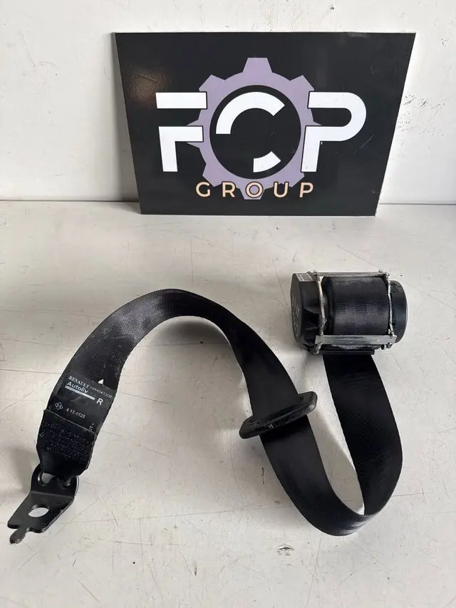 Cinturon de seguridad trasero derecho Renault clio 4 / captur 2012-2020 referencia original : 888404130R