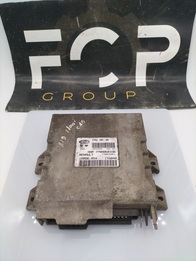 Centralita motor Renault R19 1.8 i Gasolina Magneti Marelli IAW 8R.30 Referencia original : 7700860338 - 7700870061   16086.054    ITG048