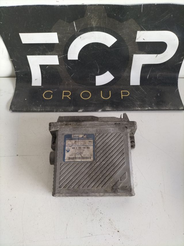 Centralita motor Renault 1.9 D Referencia original : 7700104956 - 7700109745 Referencia Lucas : R04080011C