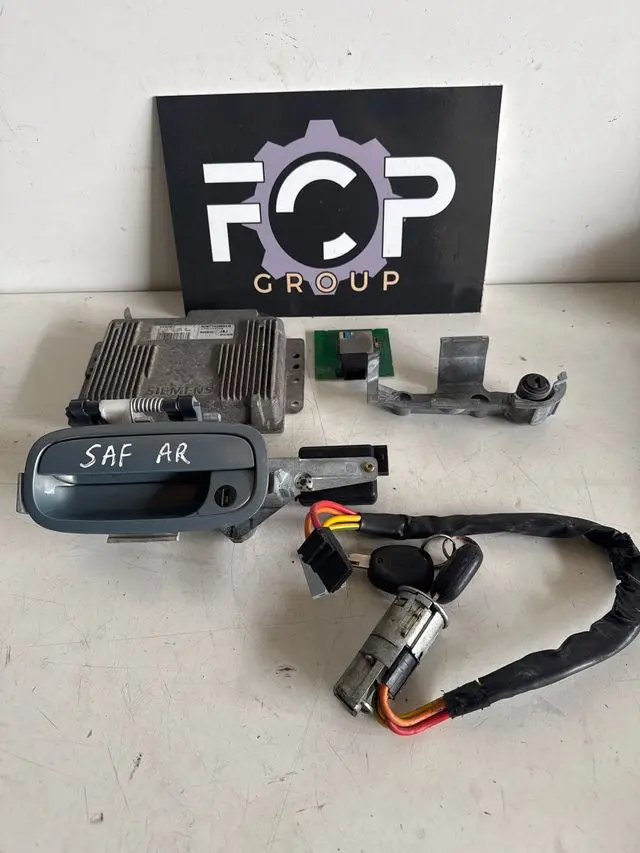 Kit de arranque para Renault Safrane 2.0 de gasolina. Centralita motor Referencia : 7700868318 Referencia Siemens : S113721102