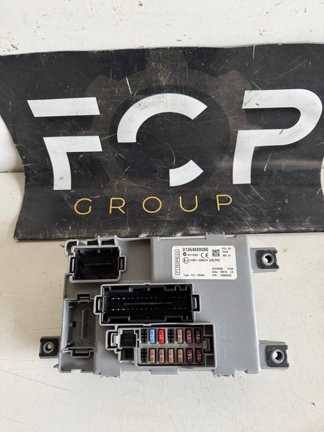 Caja de fusible Citroen Nemo 1.4 HDI / Peugeot Bipper /Fiat fiorino Referencia original : 01364888080