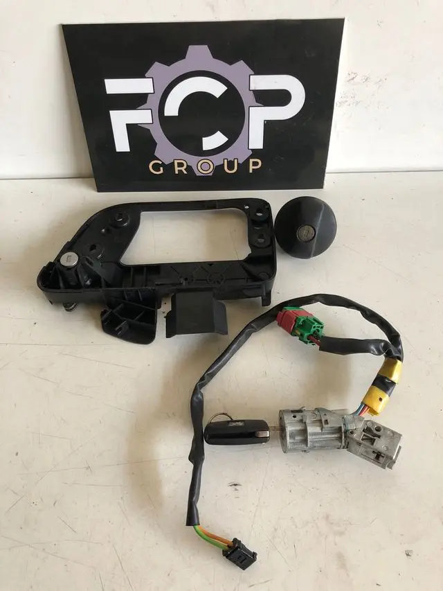 Clausor +Juego de cerradura Peugeot 1007