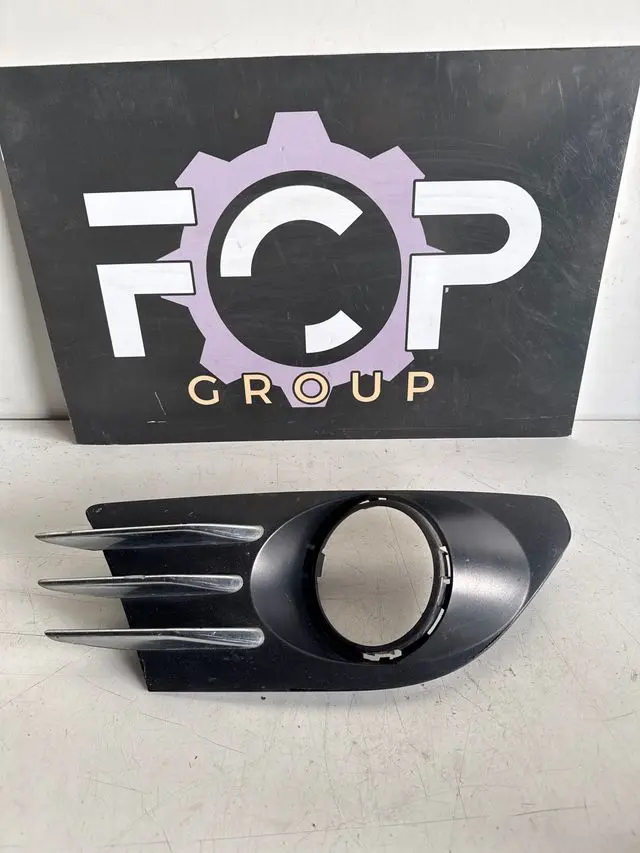 Tapa de antiniebla delantero derecho para Peugeot 5008 2009-2017 Referencia original : C04626-091ISMO14 / 021303