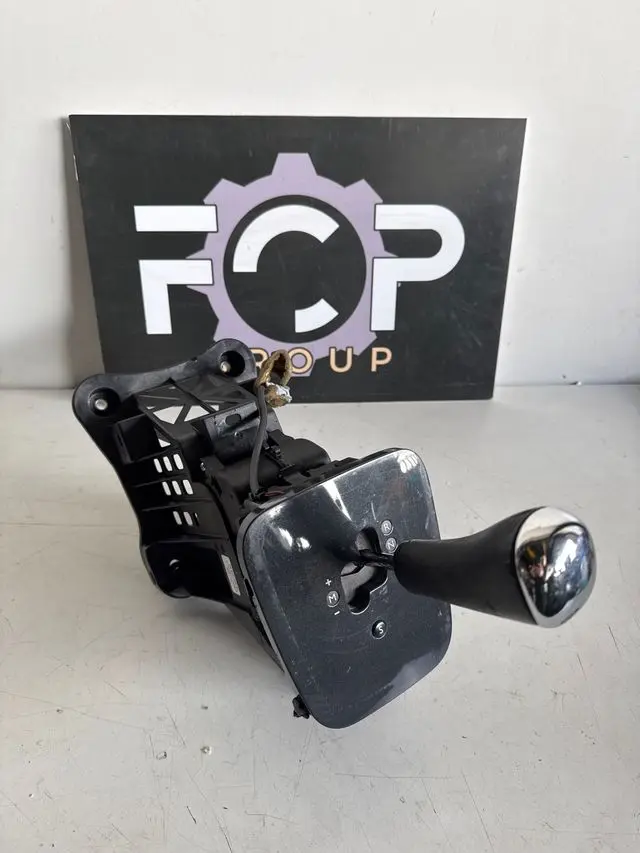 Palanca de cambios para transmisión automática Peugeot 3008 / 5008 Referencia original: 96721270ZE / 9687024580 / 96001Y01