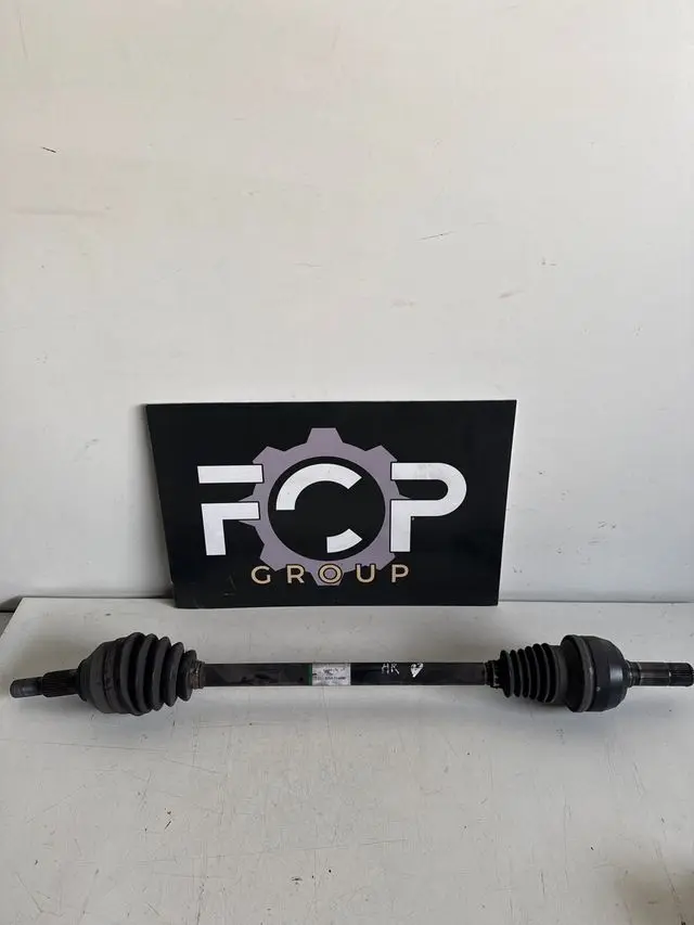 Cardan trasero derecho para Cadillac SRX. V6 3.6 gasolina 2003-2009 Referencia original : 10085175