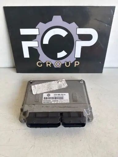 [ECU0236] Centralita de motor Siemens para Volkswagen. Referencia original : 03D906033H