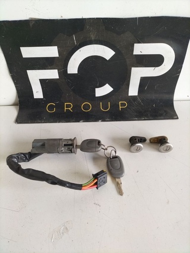 [CONT0001] Clausor de arranque + cerradura de puertas Renault TWINGO 1 seria 2