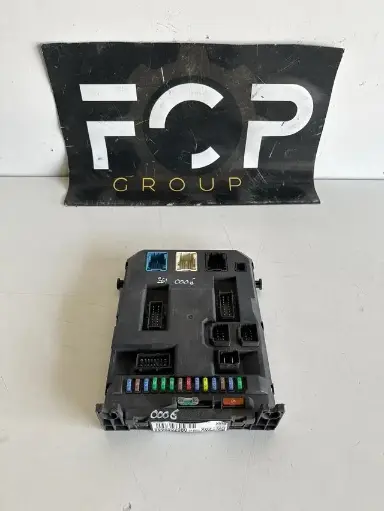 [BSI0006] Caja de reles / fusibles BSI X02 Peugeot - Citroen Referencia original : 9666952080