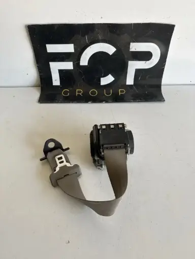 [CEIN0173] Cintron de seguridad trasero derecho - izquierdo - central Renault laguna III 2007-2015 Referencia original : 888400011R