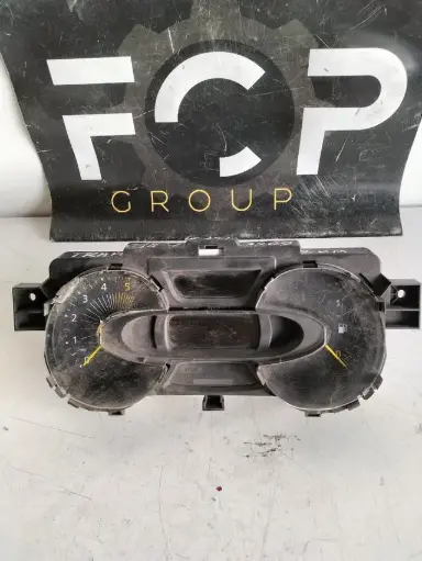 [C-TACH0069] cuadro de instrumentos Renault TRAFIC 3 1.6 DCI con 32092 km Referencia original Renault : 248103774R