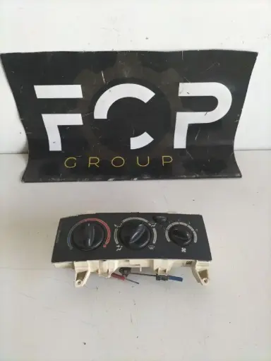 [C-CH0220] Mando de calefacción Renault Megane 1 / Scenic I  Referencia : 655738N