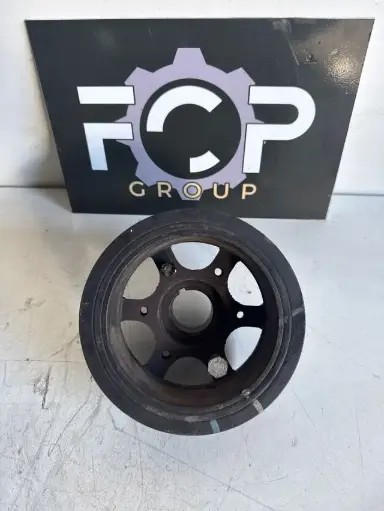 [POUL0001] Polea de motor Cadillac SRX 3.6 gasolina V6 4X4 Diámetro exterior aproximado: 15 cm. - Diámetro interior aproximado: 5 cm. - Con 5 agujeros para tornillos.